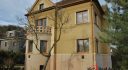 Byt na pronájem v rodinném domě, 3+kk,72m2, sklep 10m2, garáž 17m2, možnost využívat zahradu, Praha – Velká Chuhle.