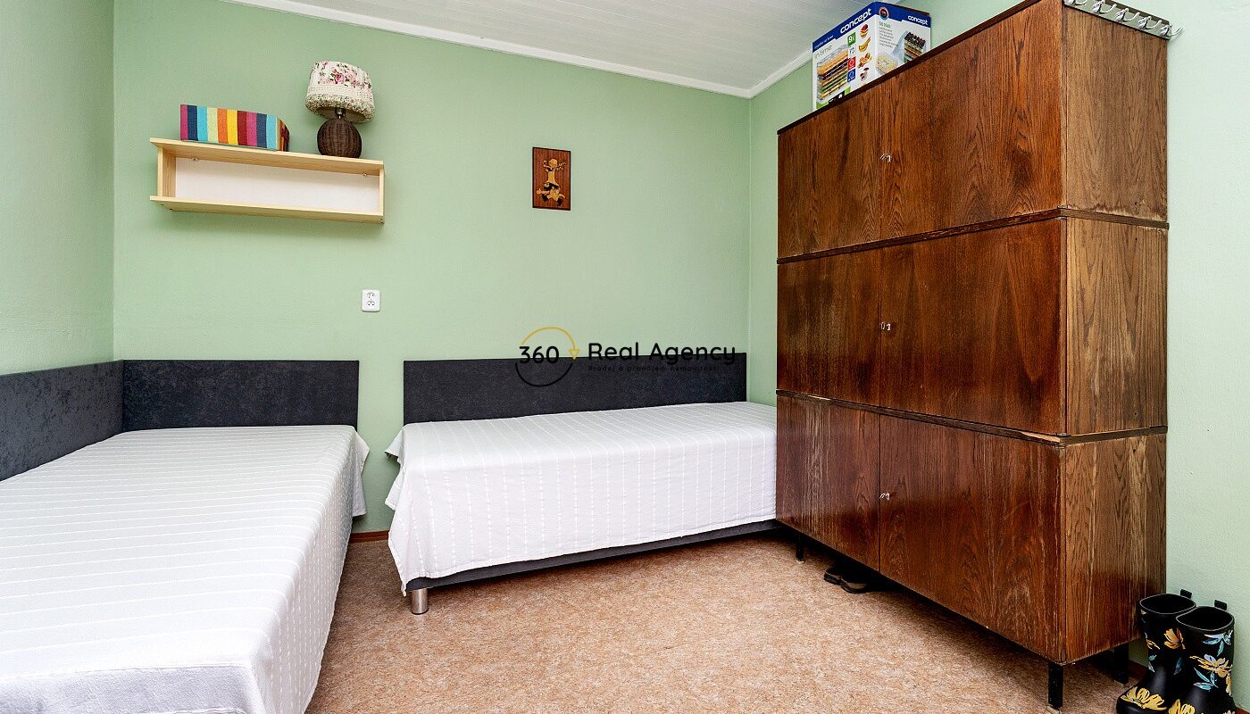 Výjimečný stavební pozemek 1 418 m² | Praha 11 – Šeberov | Prémiová lokalita s platným stavebním povolením.